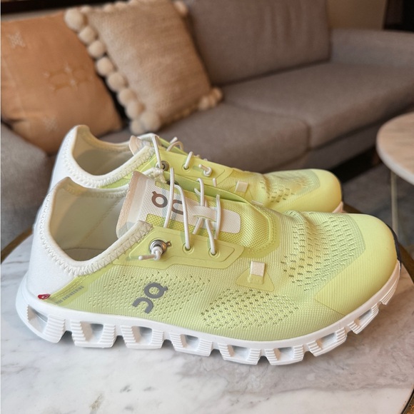 Women’s On Cloud 5 Coast Sneakers Trainers - Picture 7 of 11